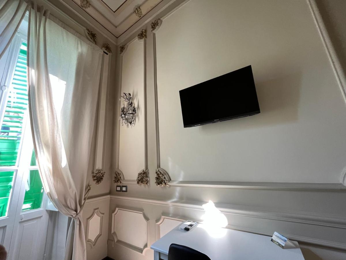 Epoque Bed And Breakfast Mesyna Zewnętrze zdjęcie