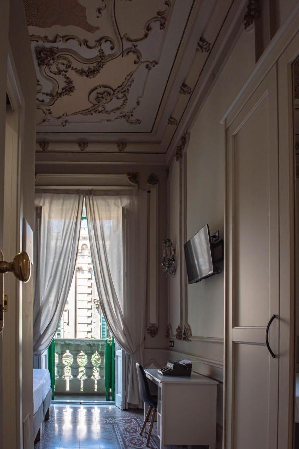 Epoque Bed And Breakfast Mesyna Zewnętrze zdjęcie