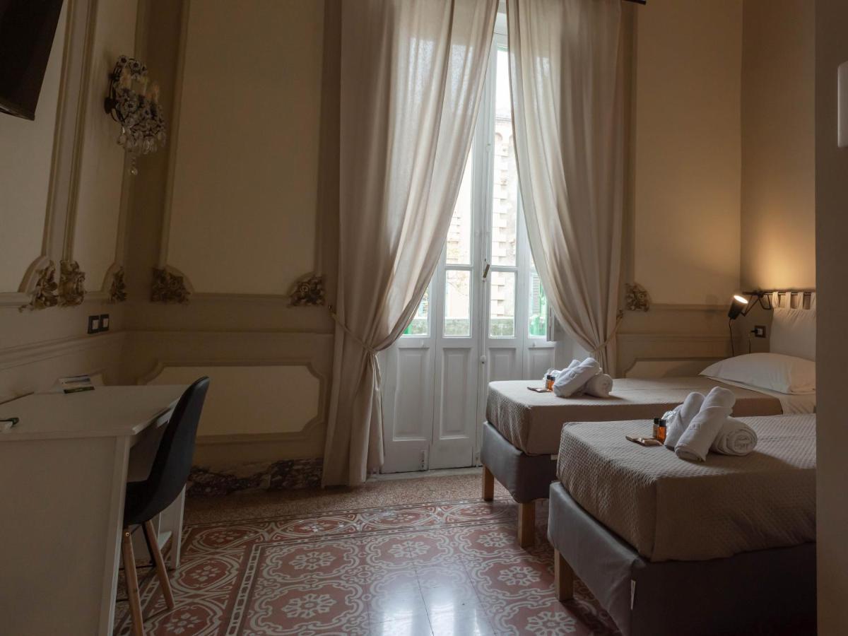 Epoque Bed And Breakfast Mesyna Zewnętrze zdjęcie